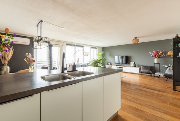 Medium property photo - Hoofdweg 1195A, 2151 MG Nieuw-Vennep